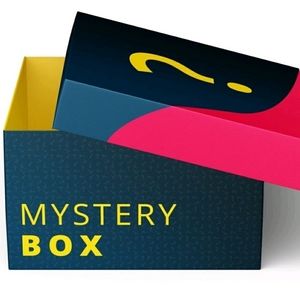 Mystery  Lady's Blouse Box size Large